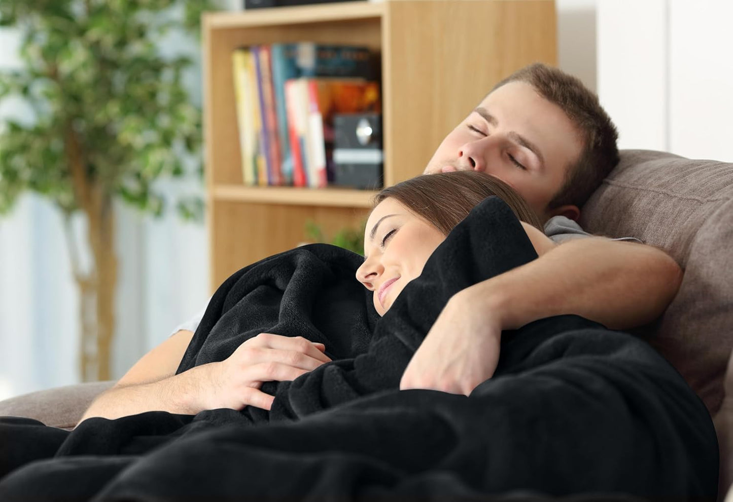 Utopia Bedding Fleece Blanket - Ultra Soft & Warm Queen Size Black (90x90 Inches) | Cozy All-Season Home Decor Gift