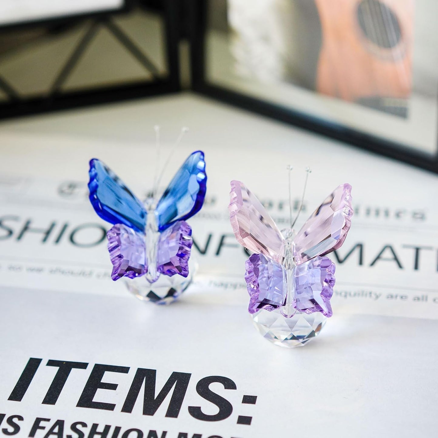 Skiennix Crystal Butterfly Figurines - Elegant Collectible Ornaments with Clear Ball Base | 2-Piece Set for Home Decor and Gifts