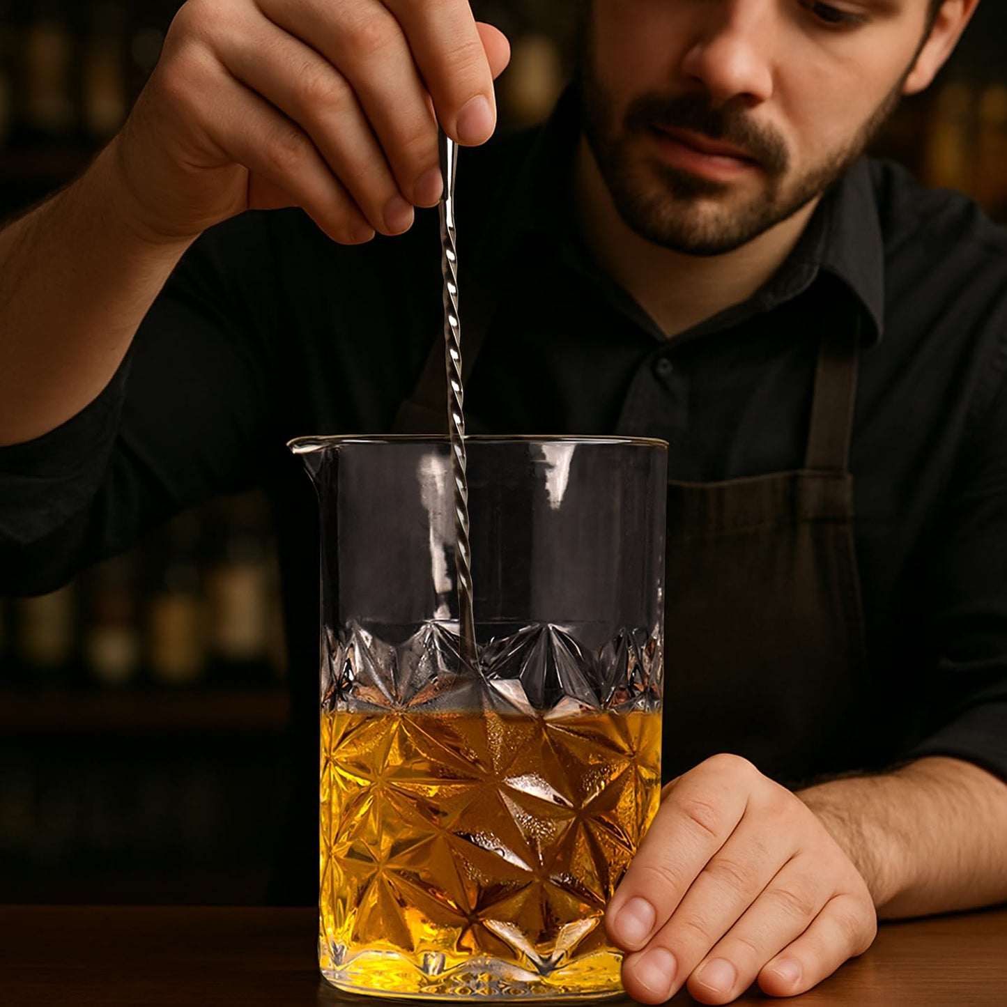 Cocktail Mixing Glass, 24 FL OZ Crystal Stirring Glass, Durable Thick Bottom Heavy Base Design, Bartender Gifts for Men, Elegant and Functional Home Barware Tools