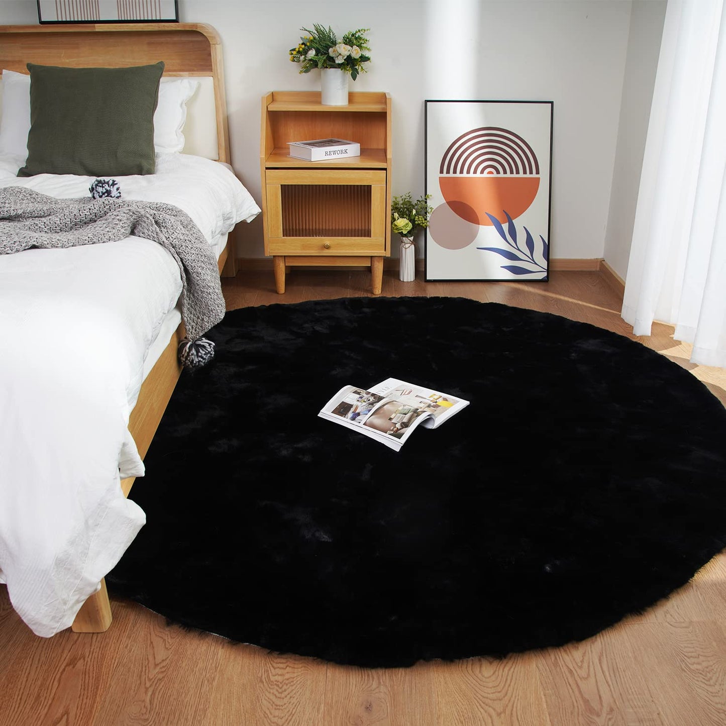 Ghouse Faux Rabbit Fur Round Rug 4ft Black Round Rugs for Bedroom Decor Fluffy Area Rugs for Living Room, no-Shedding Carpet Sheepskin Washable Rug Rome Decor