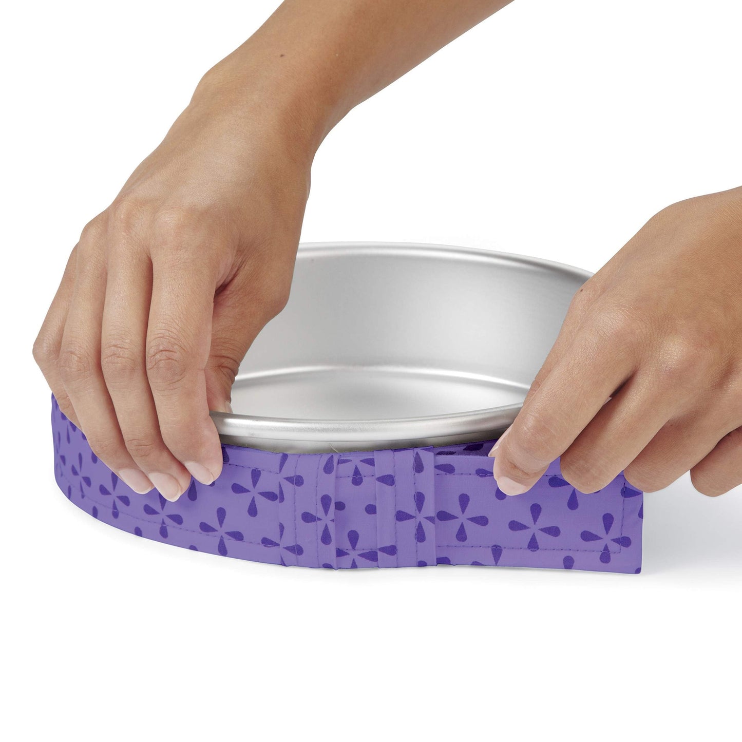 Wilton Bake Even Cake Strips, Prevents Domed Tops & Cracked Edges for Moist, Level Cakes, Fits 8-Inch & 10-Inch Round Cake Pans, 2-Piece Set