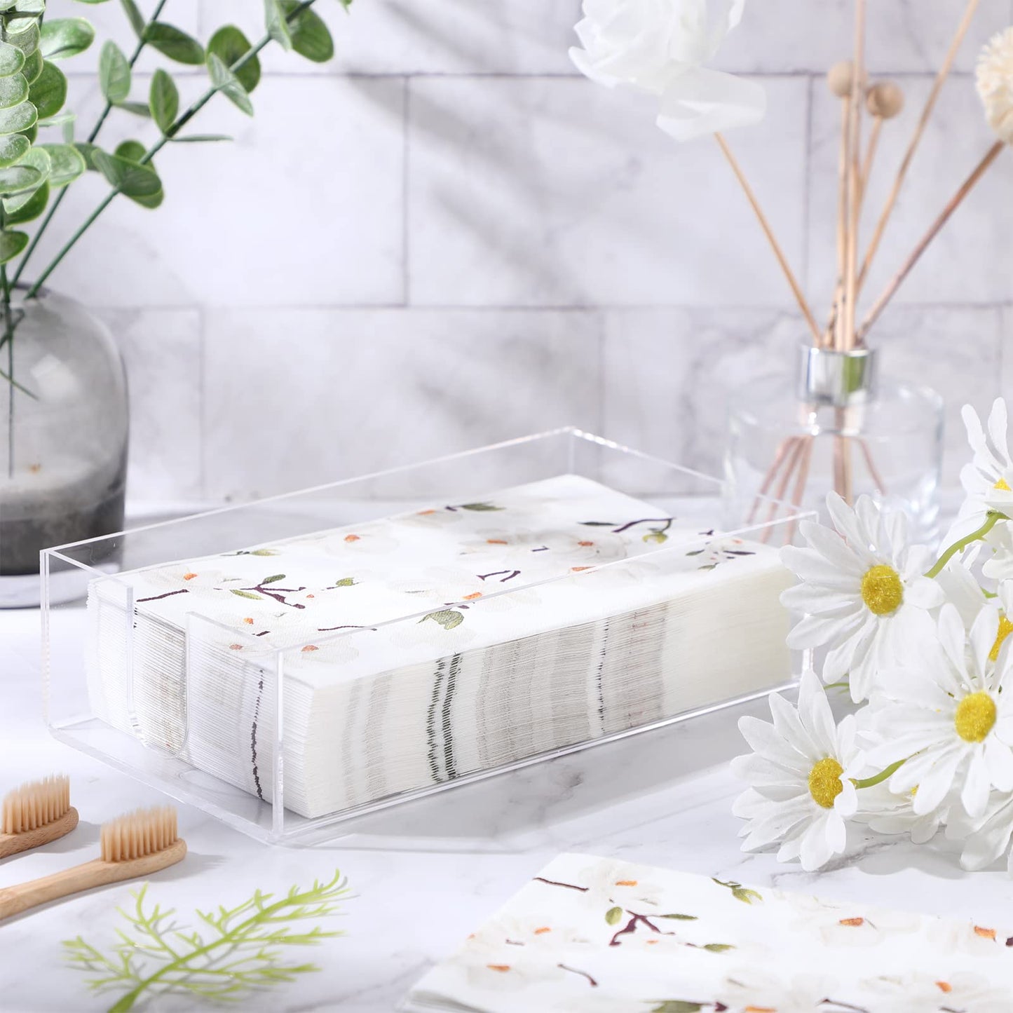 Outus 100 Pcs Floral White Magnolia Paper Guest Towels 2 Ply with Acrylic Napkin Holder, Disposable Decorative Paper Towels 4.3 x 7.8 Inches Hand Napkins with Tray for Bathroom Powder Room