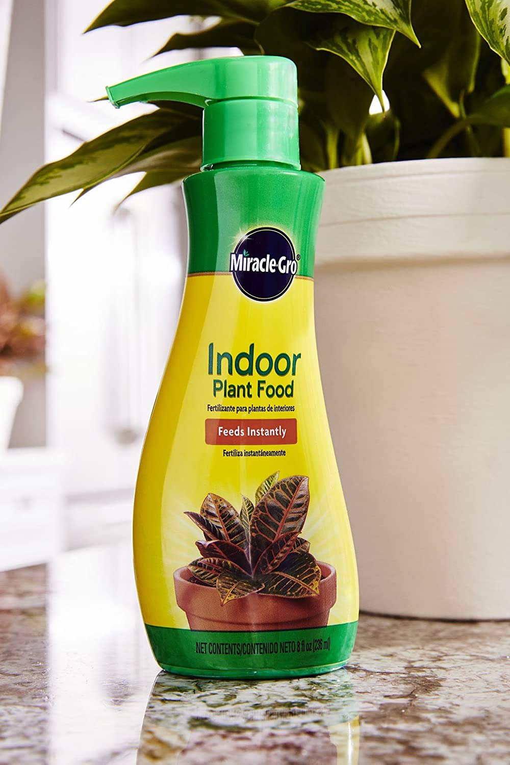 Miracle-Gro Indoor Plant Food - 8-Ounce Fertilizer for Thriving Houseplants | 2 Pack