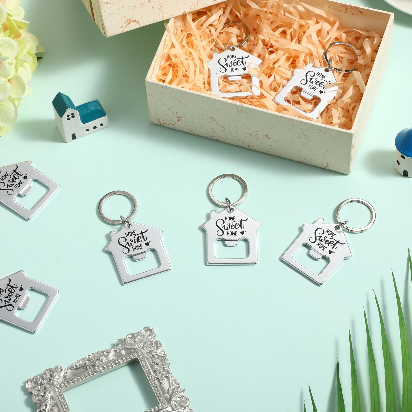 Jingmore 30 Pcs New Home Keychains Bulk Estate Agent Gifts Sweet House Keyrings Housekeeping Gift Housewarming Party Favors (Sweet Home)