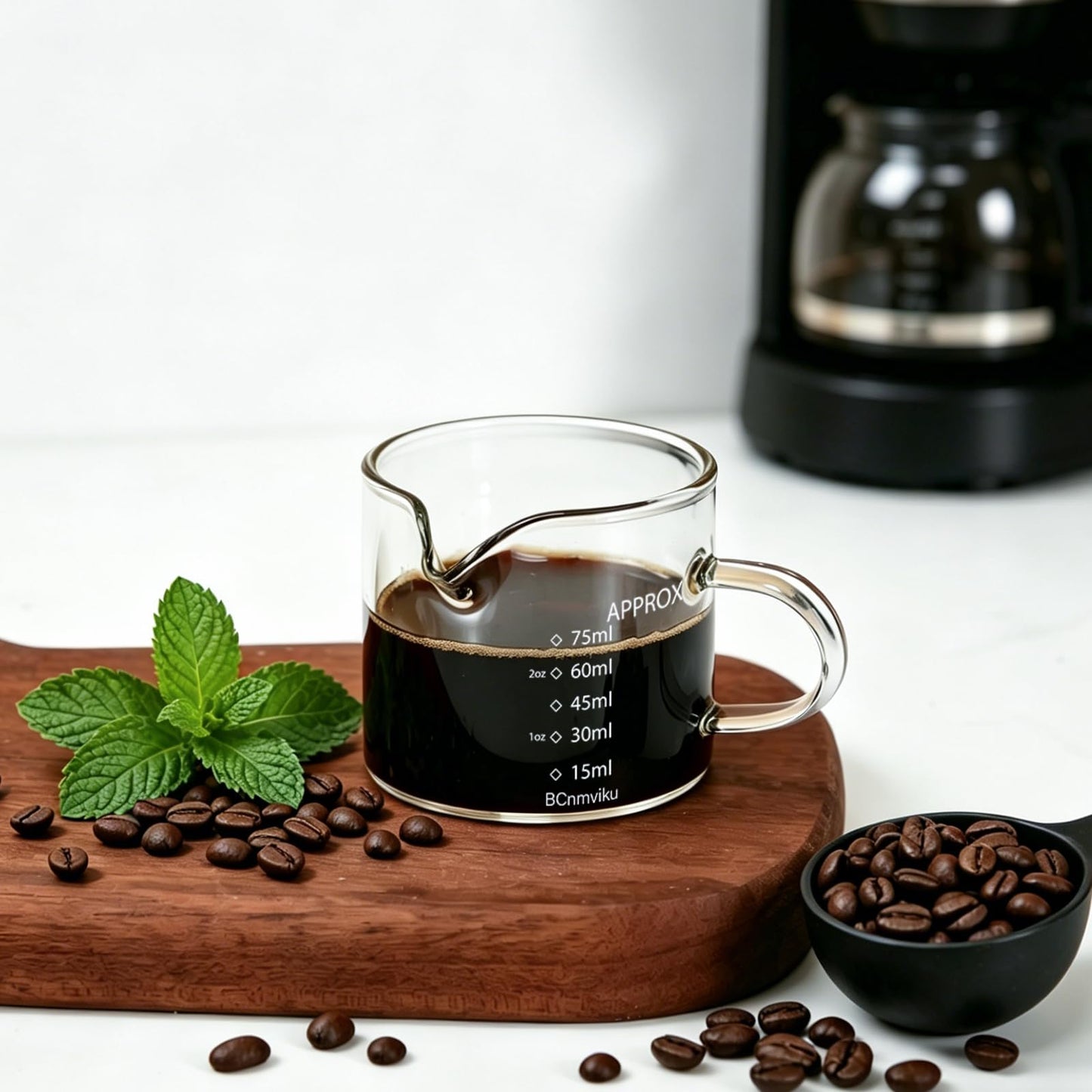 BCnmviku 2 PACK Espresso Glass Measuring Cup Triple Pitcher Milk Cup 75ML Espresso Cups with Handle Shot Glass with V-Shaped Mouth Clear Accessories Milk Frothing Pitcher (2)