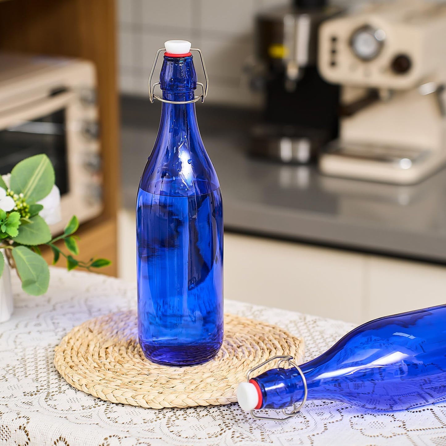 Teenyyou 6 Pcs Cobalt Blue Glass Bottles 1 L/ 33.75 oz Decorative Wine Bottles Flip Top Glass Water Bottle with Airtight Lid for Home Decor Garden Tree Yard Outdoor Decorations