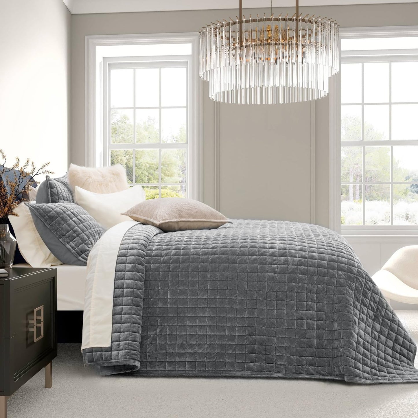 RECYCO Luxury Velvet Quilt Set - King Size Lightweight Comforter with 2 Matching Pillow Shams | Gray All-Season Bedding