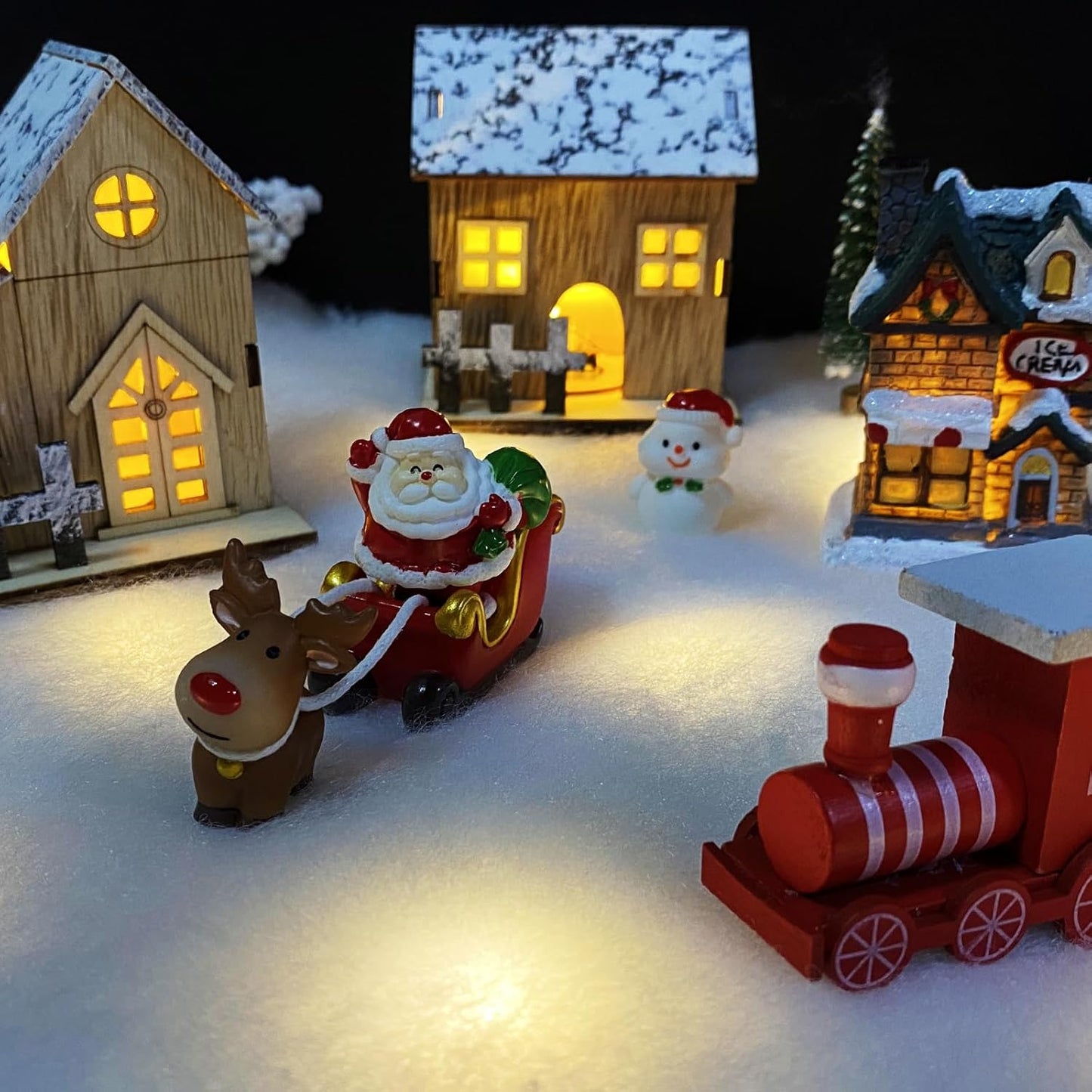 Skiennix Christmas Snow Blanket - 1.3x5.25 Ft Faux Snow Roll with 50 LED Lights for Winter Displays