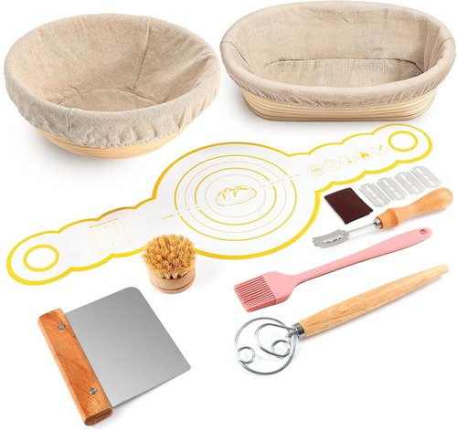 DOYOLLA Proofing Baskets for Sourdough Bread Making, Dough Proofing Bowls Kit with Cloth Liner + Scoring Lame + Scraper for Professional & Home Sourdough Bakers (Round,8.5 inch,Set of 2)