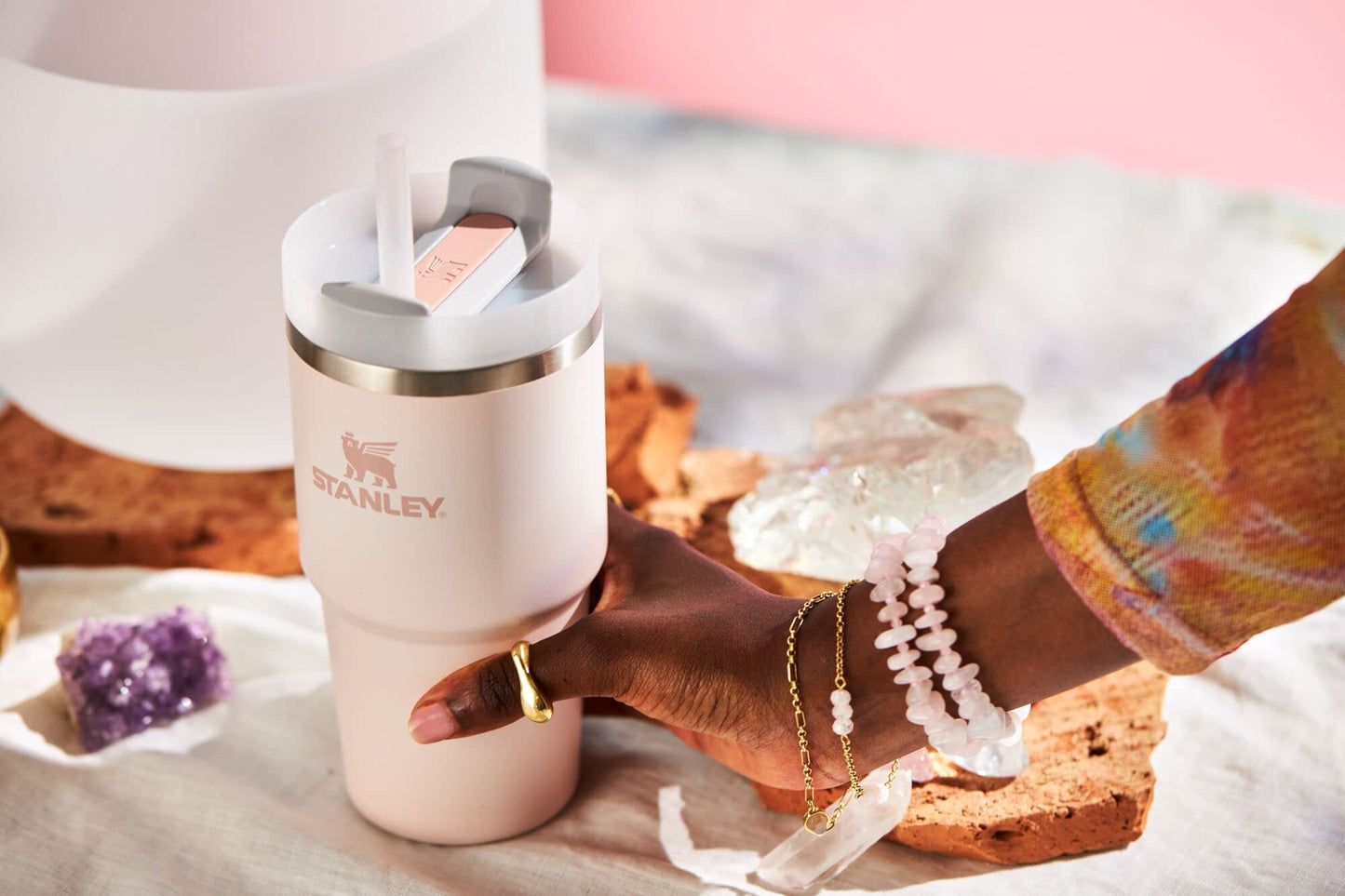 STANLEY Quencher H2.0 Tumbler with Straw 20 oz | Flowstate 3-Position Lid | Cup Holder Compatible for Travel | Insulated Stainless Steel Cup | BPA-Free | Rose Quartz