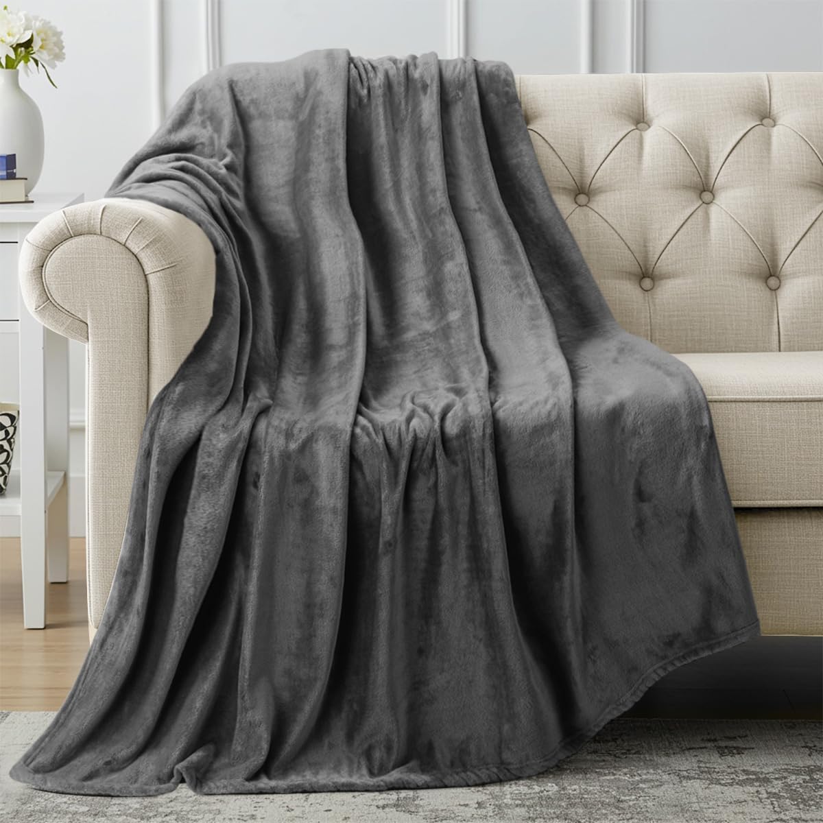 Utopia Bedding Fleece Blanket - XL Grey (50x70 Inches) | Ultra Soft, Warm & Lightweight Cozy Throw for All-Season Comfort