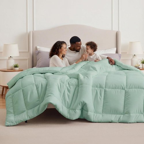 Bedsure Comforter Duvet Insert - Oversized King Size, All-Season Down Alternative Bedding, Sage Green, 116x98 Inches