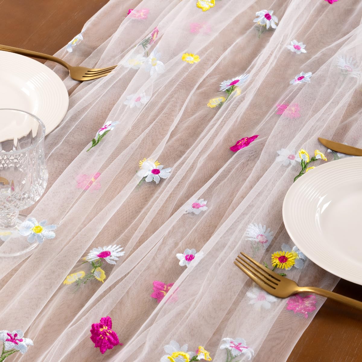 Socomi Embroidery Floral Table Runner Spring Wildflower Gauze Tulle Cheesecloth Seasonal Table Runners for Wedding Party Baby Shower Birthday Holiday Picnic Home Decor