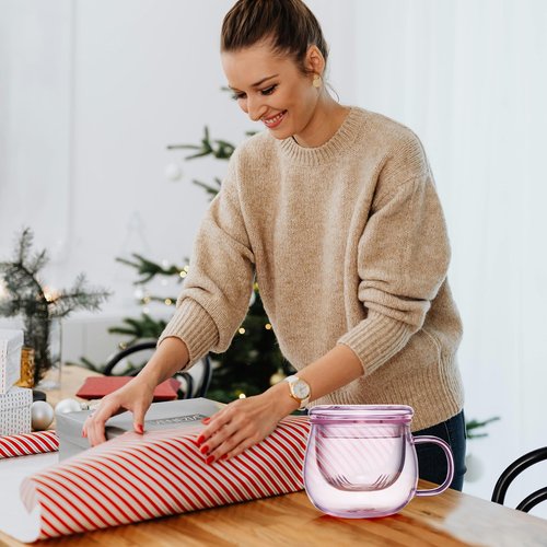 DOPUDO 11oz Pink Glass Tea Cup with Infuser and Lid– Versatile and Elegant Gift for Women, Perfect for Loose Leaf Tea and Other Beverages.