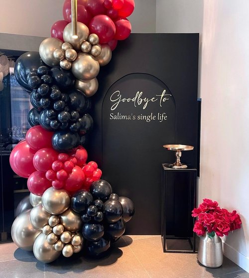 HILAVO Red Black and Gold Balloons, 60Pcs 12 Inch Red and Black Gold Party Balloons Casino Theme Party Decoration for Graduation New Year Casino Movies Night Festival Birthday Party Decorations