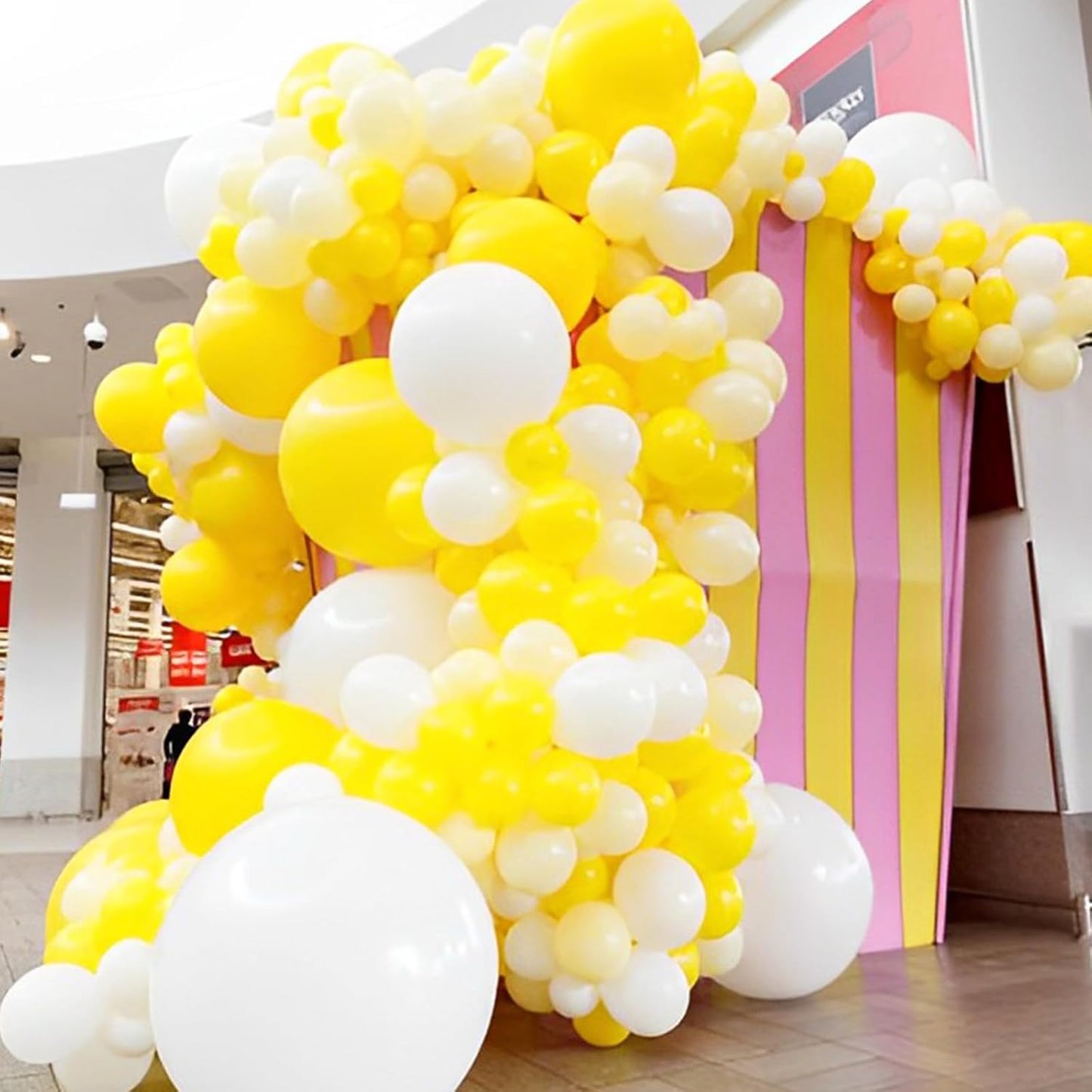 Voircoloria Yellow Balloons - 66-Pack 12-Inch Latex Balloons for Graduation, Weddings & Parties