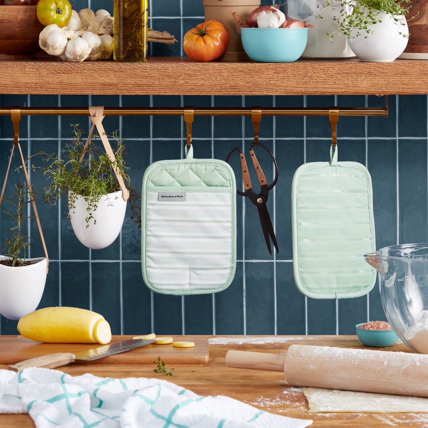 KitchenAid Albany Pot Holder 2-Pack Set, Pistachio, 7"x10"