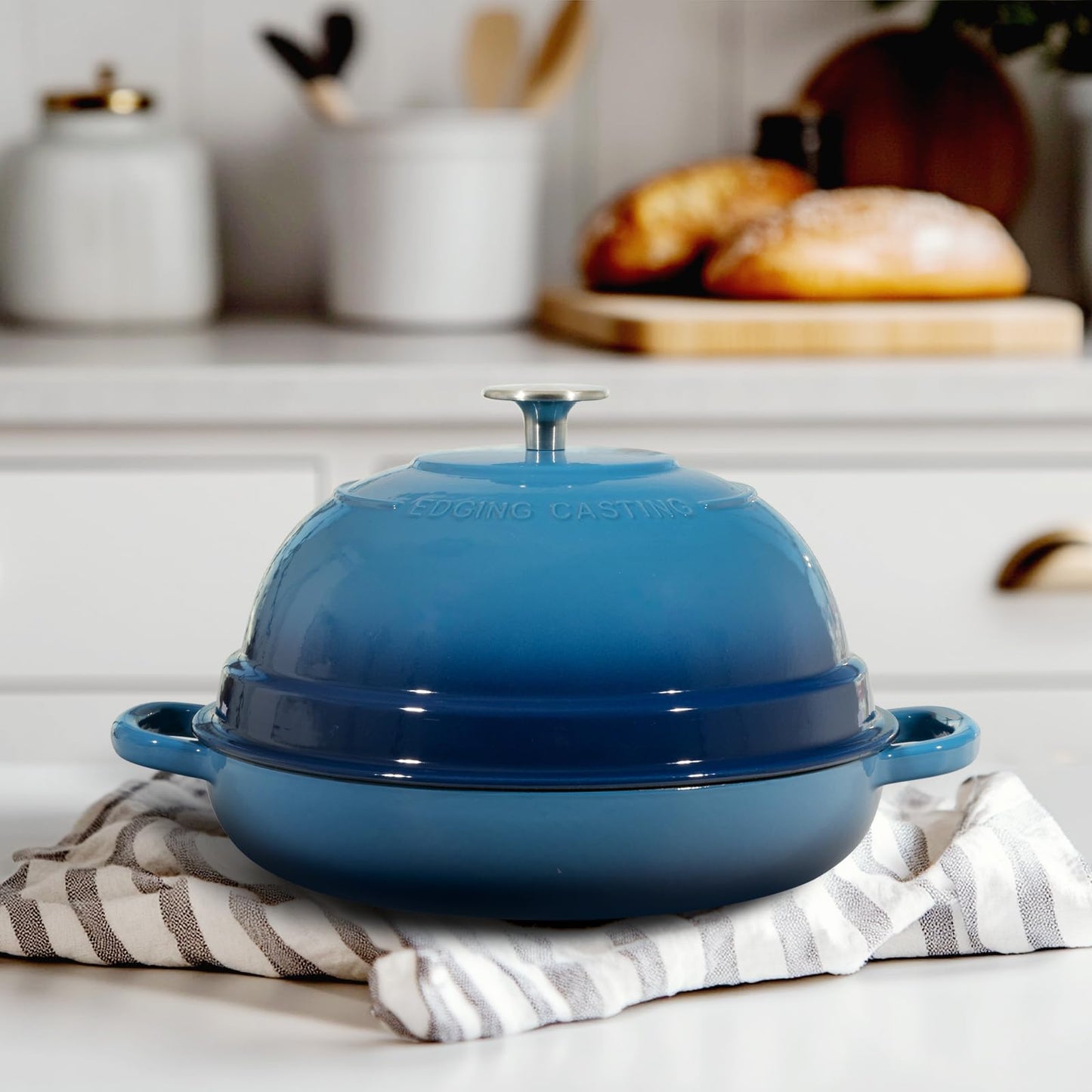EDGING CASTING Enameled Cast Iron Dutch Oven Pot with Lid, Round Bread Oven for Homemade Sourdough Bread Baking, 6 Quart, Lake Blue