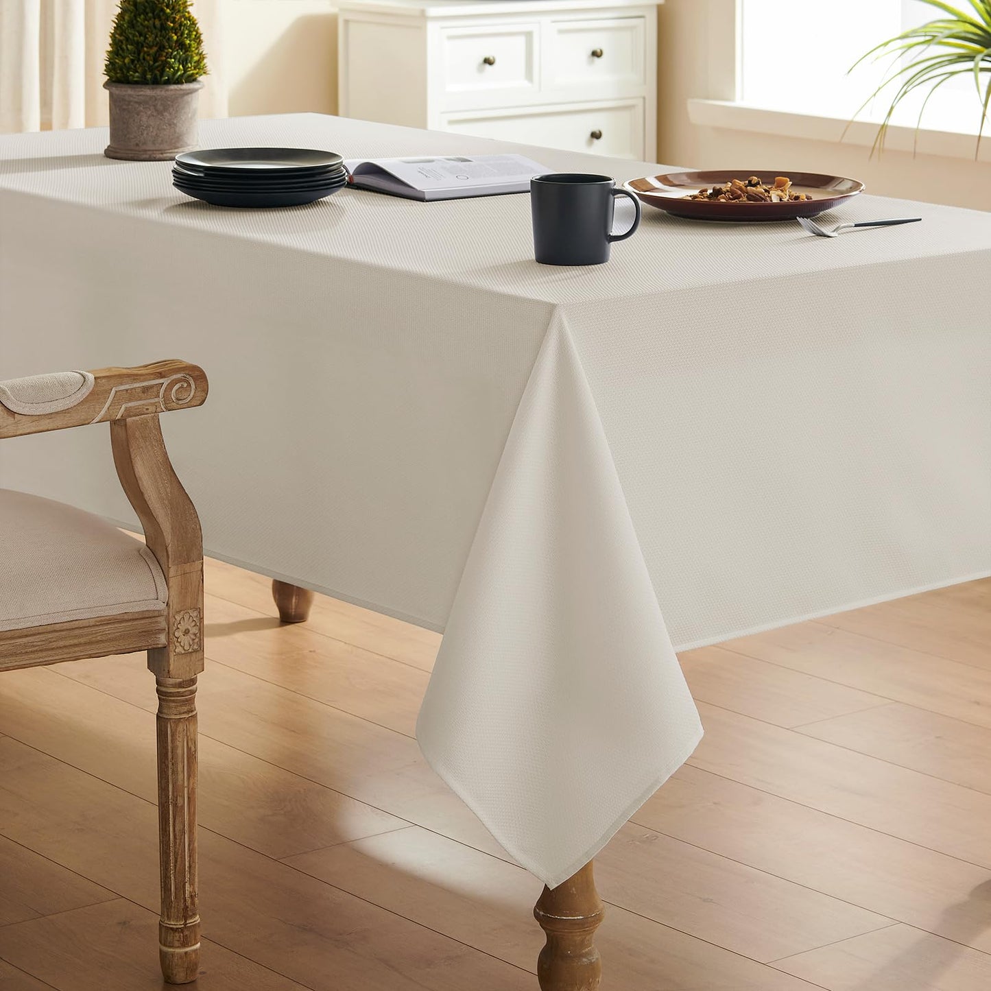 Veblandy Textured Tablecloth Rectangle Waterproof Table Cloth, Washable Table Cover Wrinkle Free Fabric Tabletop Decoration for Kitchen, Dining, Wedding, Parties, 52 x 70 Inch, Ivory