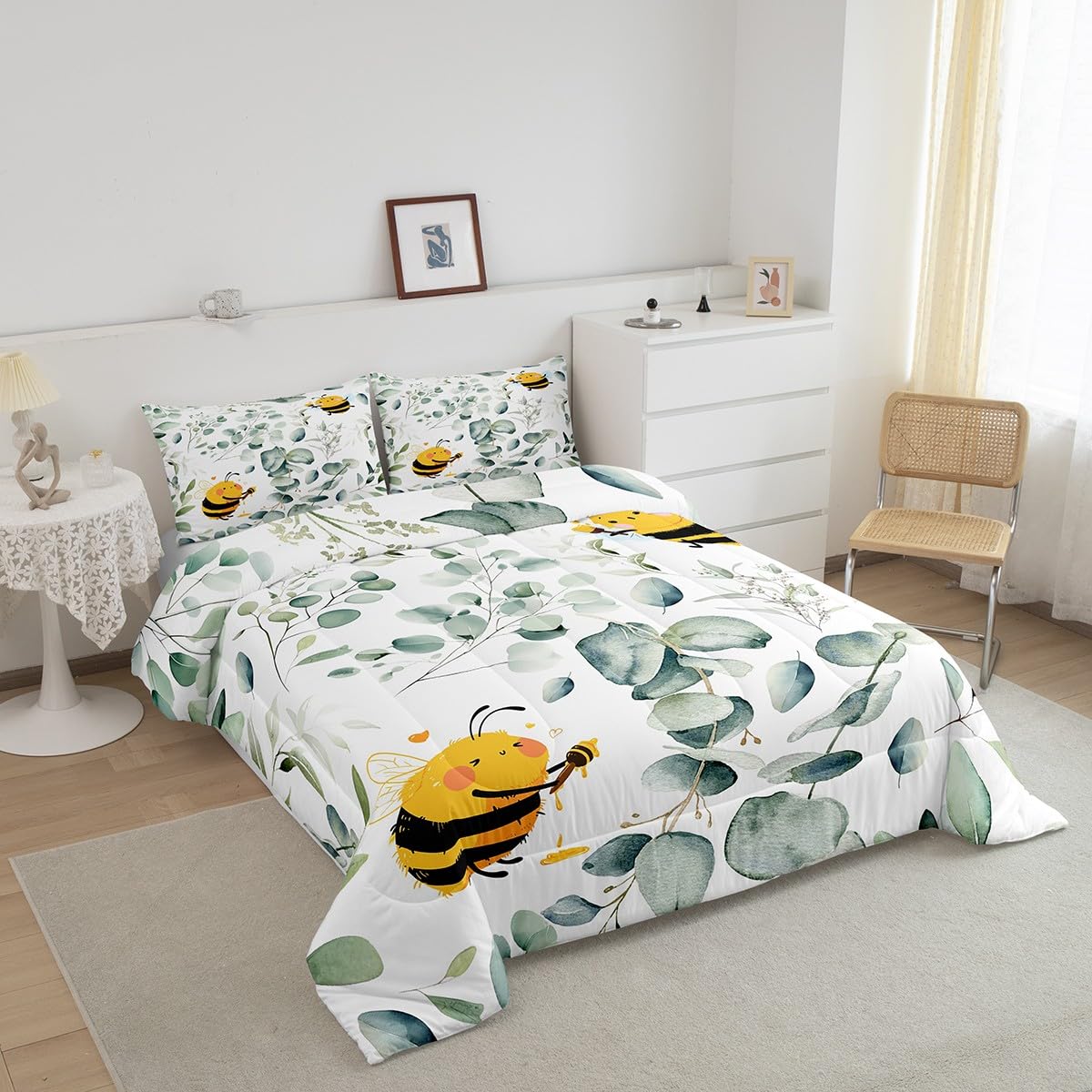 Erosebridal Boys Cartoon Wildlife Twin Size Comforter Set for Kids Toddler Kawaii Bee Bedding Set, Honey Bee Down Comforter Wild Animal Bed Set, Botanical Green Eucalyptus Quilted Duvet