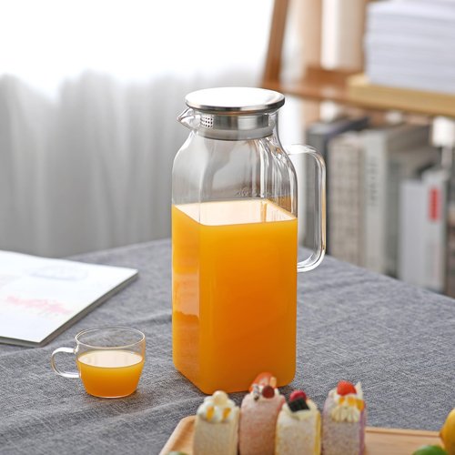 1.8-liter glass water bottle with lid, 60 ounce heat-resistant glass water bottle for refrigerator, with handle, suitable for parties and families. Used for tea, coffee, lemonade, juice, etc