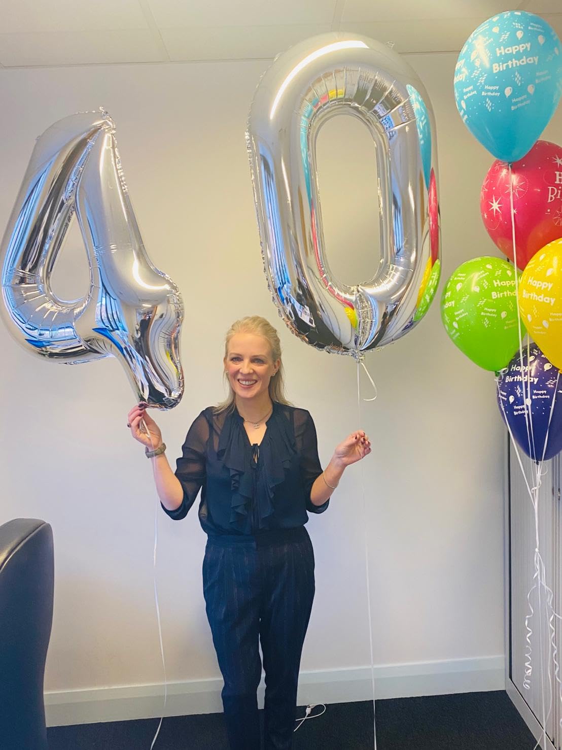 Silver Number 4 Balloon 40 Inch, 4th Birthday Party Decorations for Children, Giant 4 Foil Balloon for Party Supplies