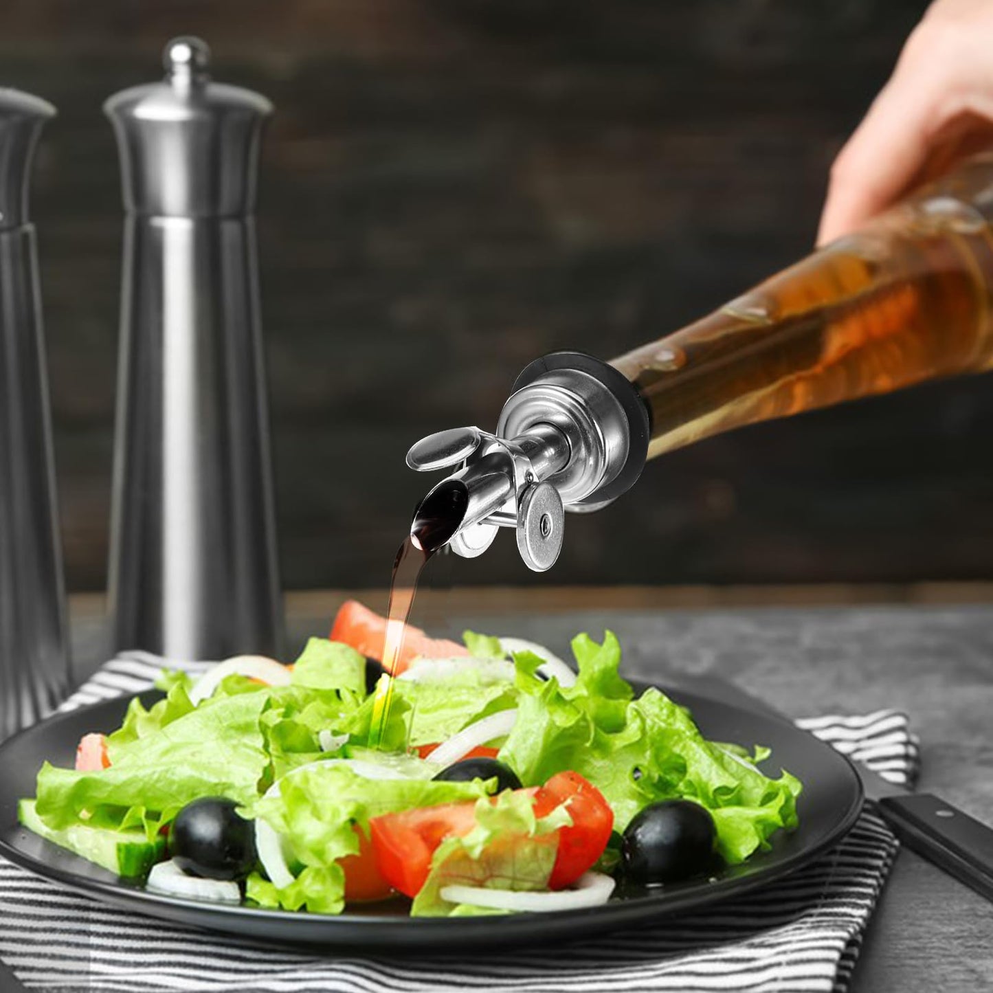 12 Pcs Weighted Stainless Steel Liquor Bottle Pourers Auto Flip Olive Oil Dispenser Spout Balsamic Alcohol Pourer Spouts