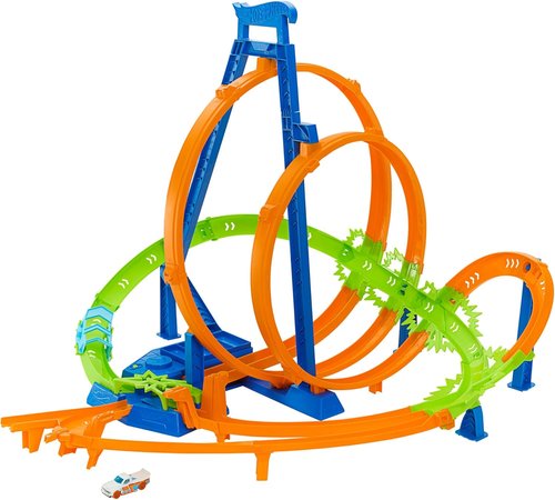 Hot Wheels Track Set - Epic Crash Dash with 5 Crash Zones & Motorized Booster | Includes 1:64 Scale Car