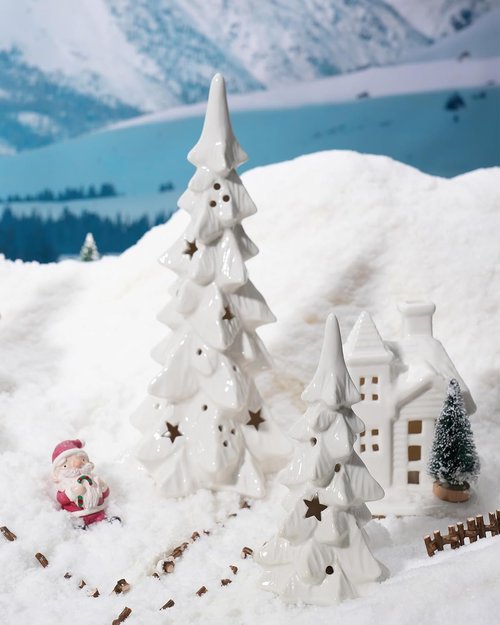 DN DECONATION White Ceramic Christmas Trees - 2Pcs Prelit Tabletop Decor with Stars & Dots Cutouts