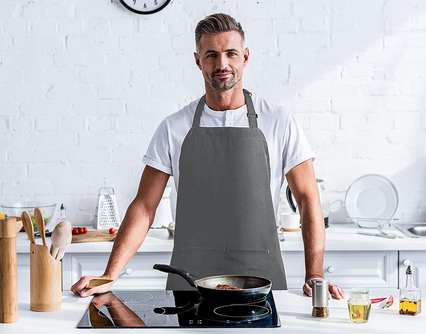 Utopia Kitchen 2 Pack Bib Apron, Adjustable with 2 Pockets, Water and Oil Resistant, Cooking Kitchen Chef Apron for Women Men