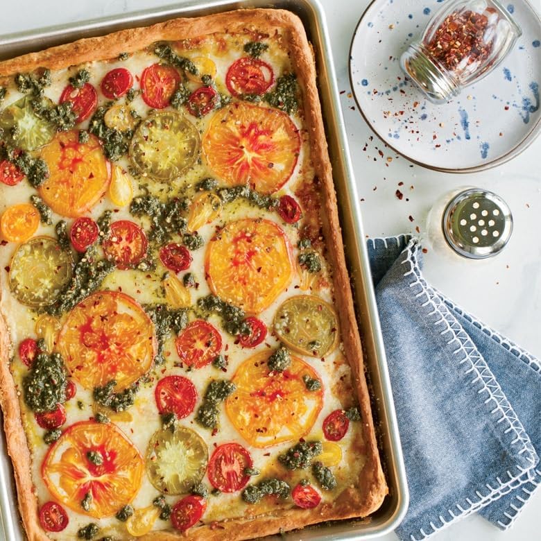 Nordic Ware Naturals Half Sheet Pan with Lid - Durable, Non-Stick Baking Tray for Easy Cooking