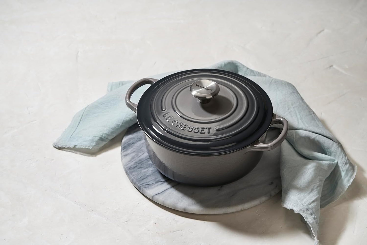 Le Creuset Enameled Cast Iron Dutch Oven - 7.25 Qt. Capacity | Oyster Color Finish