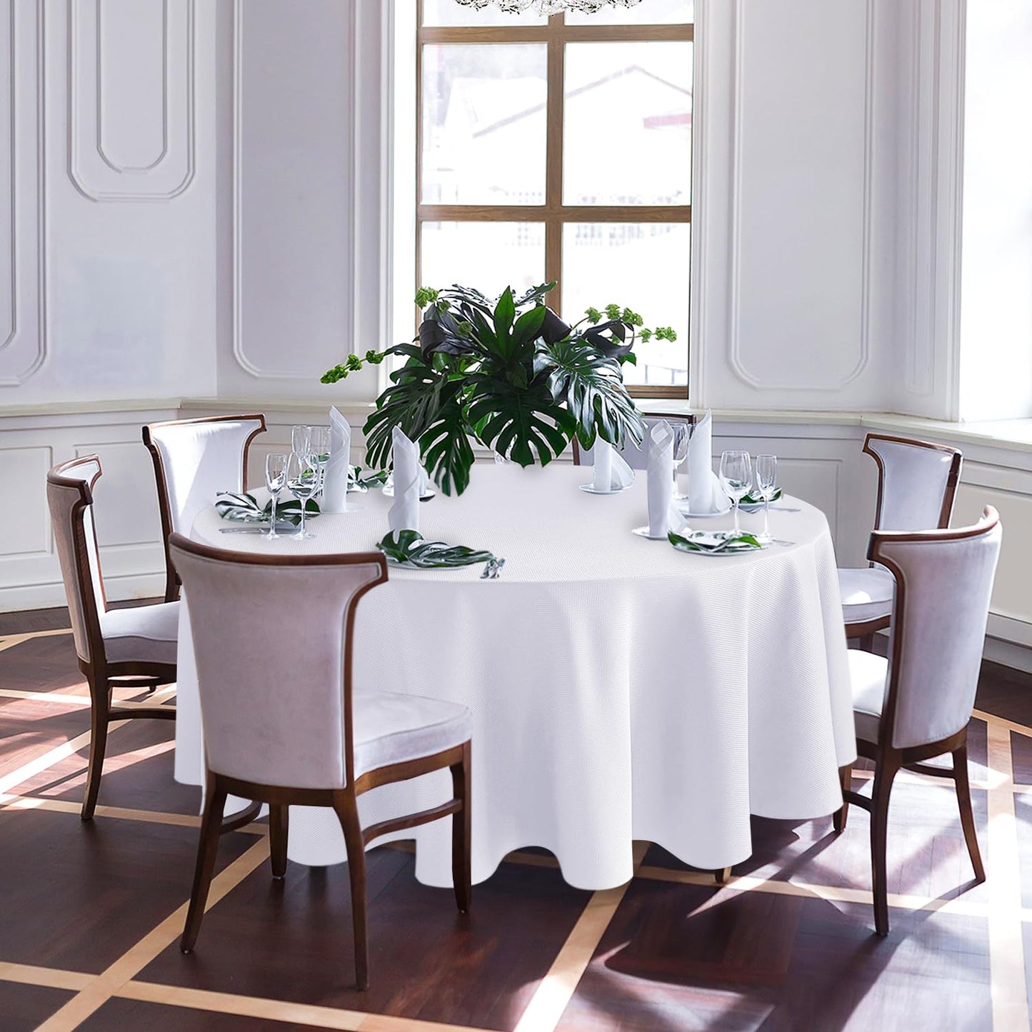 Biscaynebay 2 Pack Textured Fabric Round Tablecloths 60'' for Tables diameters from 28" to 48", White Table Cloth Water Resistant Small Circle Folding Table Covers for Dining Kitchen Wedding Parties