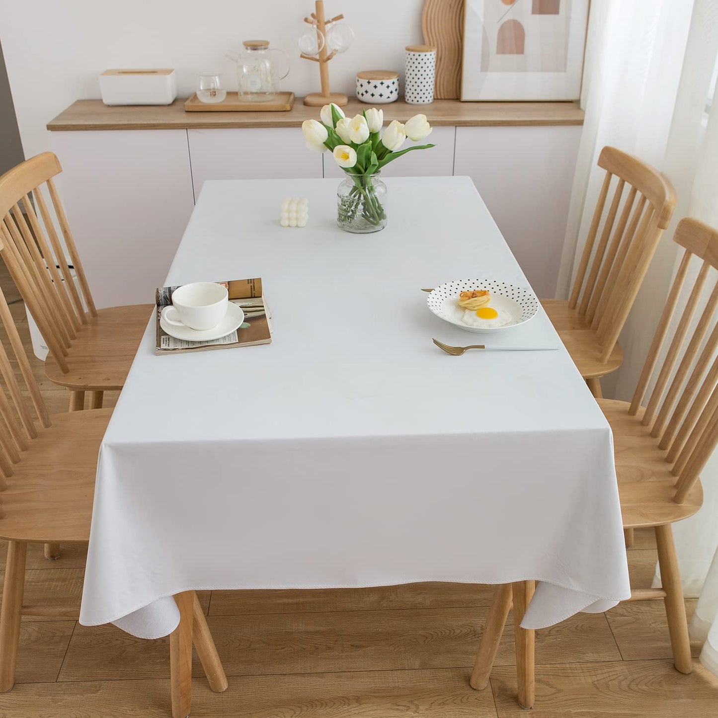 Pioggia Vinyl Tablecloth with Flannel Backing Rectangle Waterproof Oil-Proof Plastic Table Cloth Wipeable PVC Table Cover for Indoor and Outdoor (White, 60 x 84 Inch)