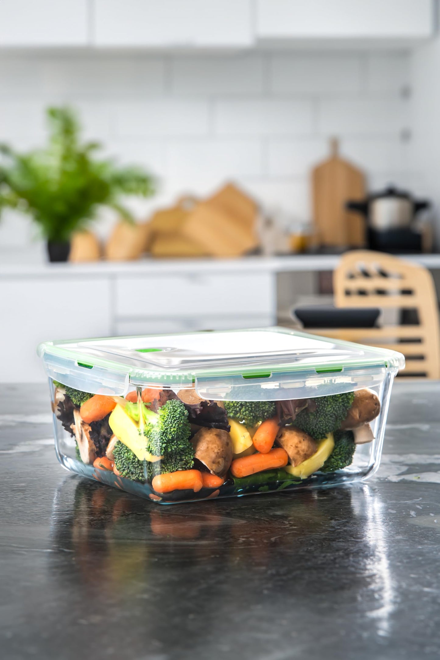 AGTRADE 120 oz Large Glass Food Storage Containers with Airtight Lids 3.5 L Family Size Extra Large Bakeware Marinating Lock Baking Dish Container Glass Bowls Rectangle