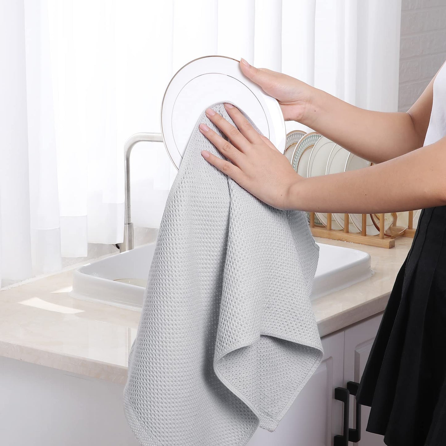 Homaxy 100% Cotton Waffle Weave Kitchen Dish Towels, Ultra Soft Absorbent Quick Drying Cleaning Towel, 13 x 28 Inches, 4-Pack, Light Gray