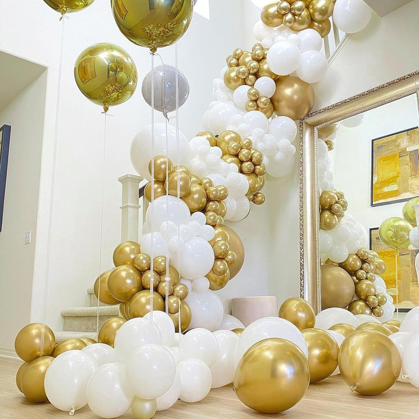 PartyWoo White and Gold Balloons - 140-Piece Set in Various Sizes for Stunning Birthday Decor