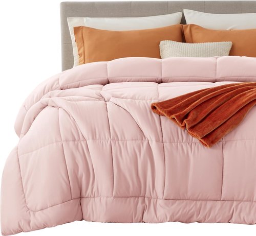 Bedsure Comforter Duvet Insert - All-Season Cal King Size Quilted Bedding, GentleSoft Down Alternative, Pink 96 x 102 Inches