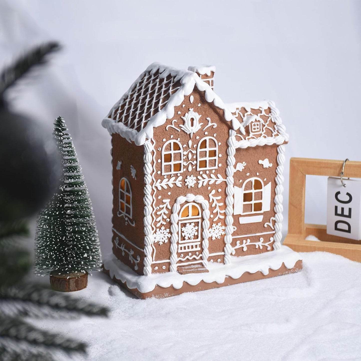 Sheaifun Gingerbread House Decor - LED Lighted Indoor Christmas Decoration | 9 x 5 x 10.2 Inch
