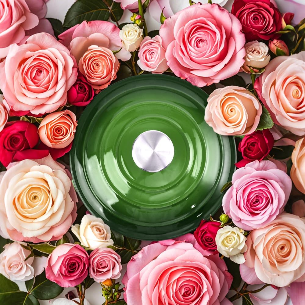 Le Creuset Enameled Cast Iron Dutch Oven - 6 Quart with Lid & Dual Handles - Oven Safe to 500°F (Green)