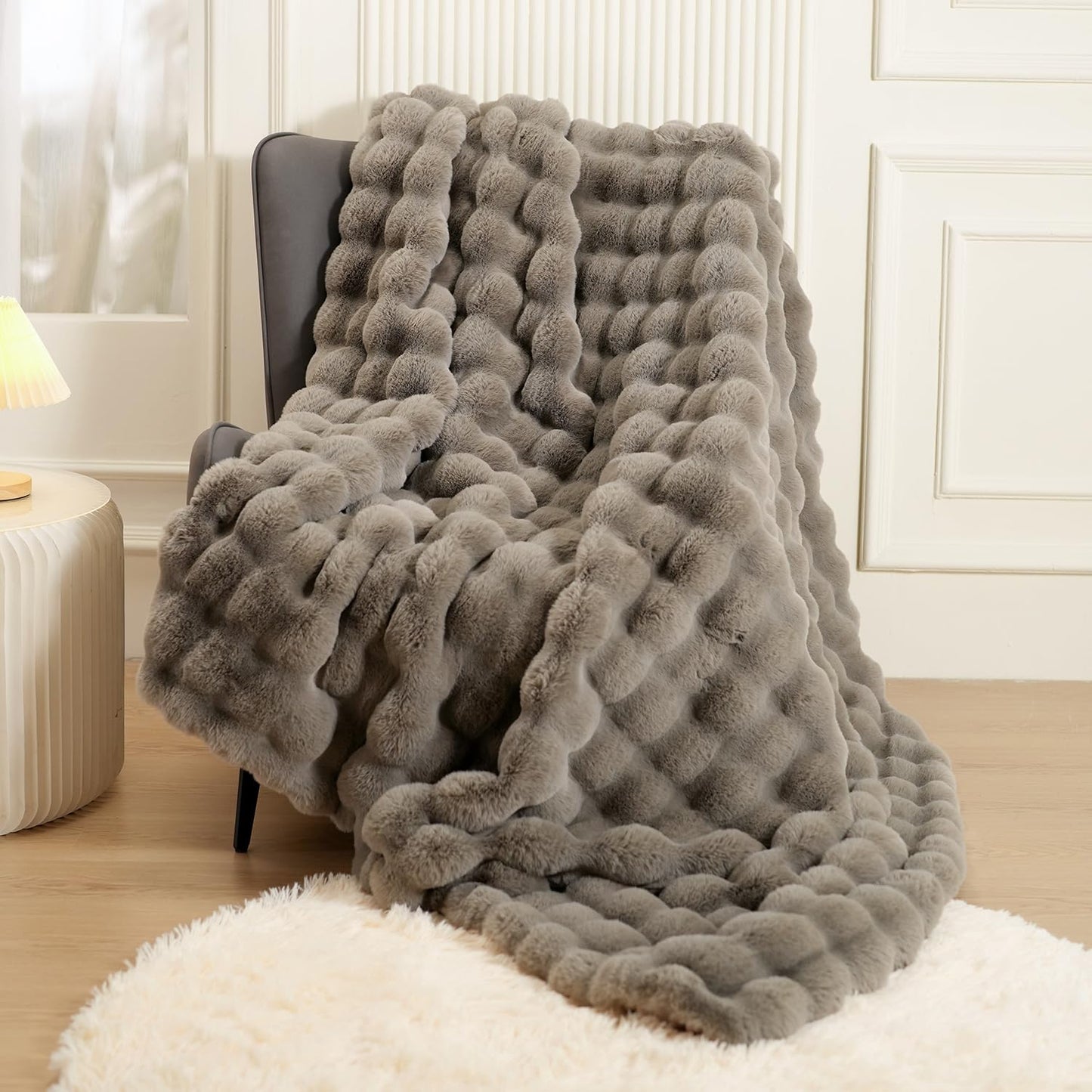 Super Comfort Oversized Warm Thick Bubble Luxury Plush Rabbit Faux Fur Throw Blanket, Fluffy Blanket,Soft Cozy Blanket for Couch Chair Bed Sofa Living Room,Grey 60'' x 80''