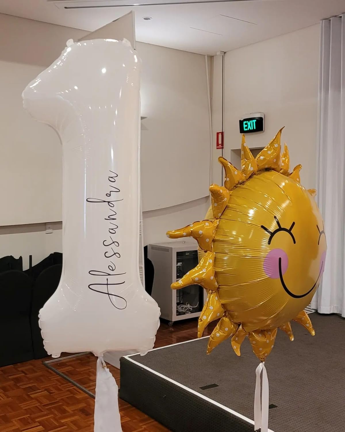 Translucent 40-Inch White Number 1 Balloon by [Brand Name] - Perfect First Birthday Decoration for Kids