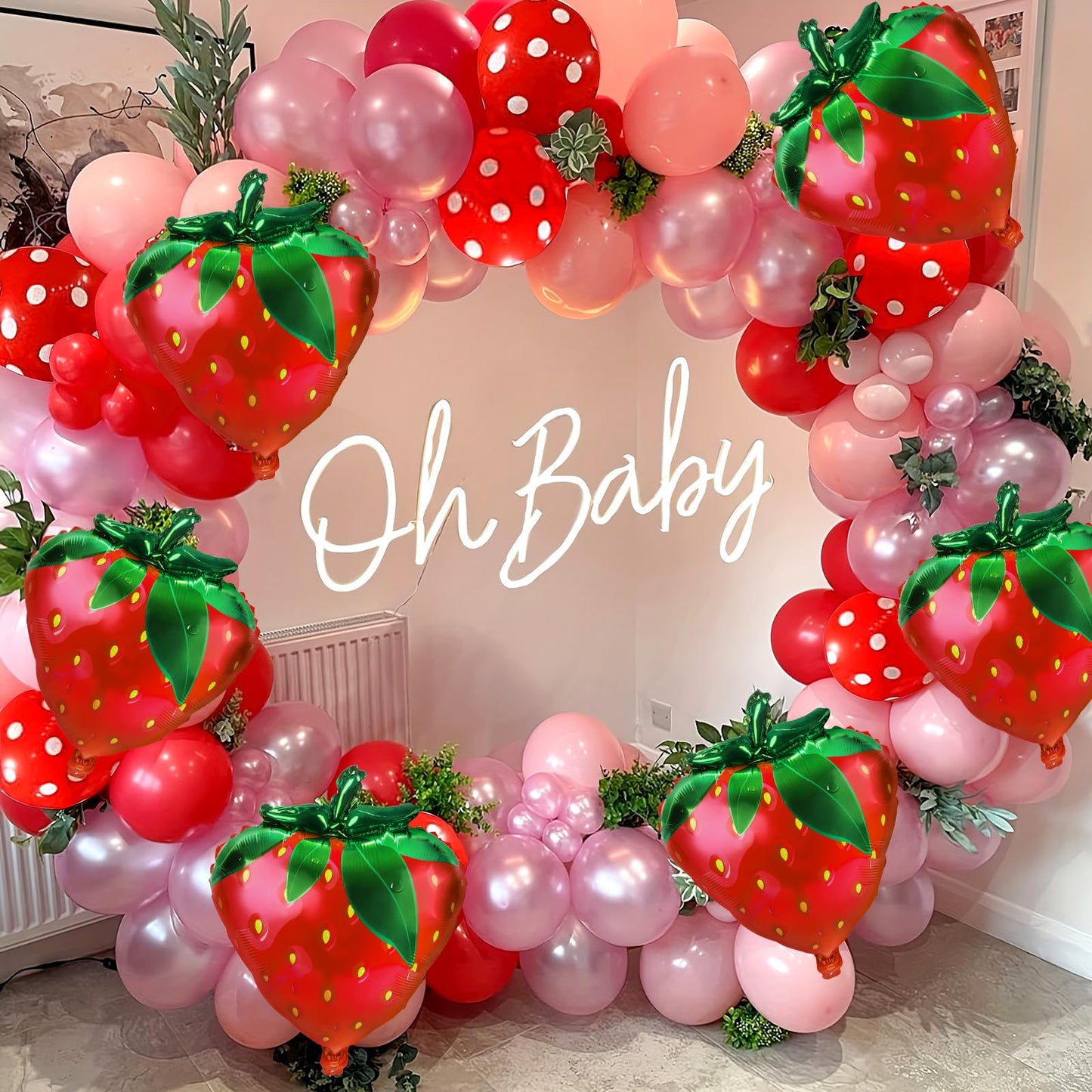 NOVWANG Strawberry Balloons, 18pcs Cute Sweet Strawberry Foil Balloons Party Decorations for Birthday Wedding Baby Shower Party Decorations Supplies