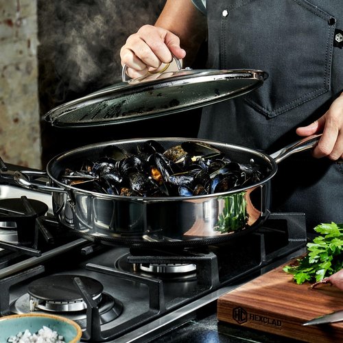HexClad Hybrid Nonstick 5.5-Quart Deep Sauté Pan with Tempered Glass Lid, Stay-Cool Handle, Dishwasher-Friendly, Oven-Safe Up to 900°F, Induction Ready, Compatible with All Cooktops