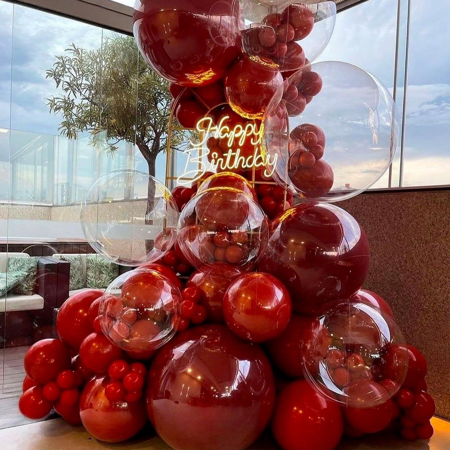 PartyWoo Burgundy Balloons 4pcs 36 Inch Dark Red Maroon Ruby Red Latex Helium Balloons for Graduation Valentine's Day Wedding Anniversary Casino Citizenship Christmas Party Decorations Red-Y75