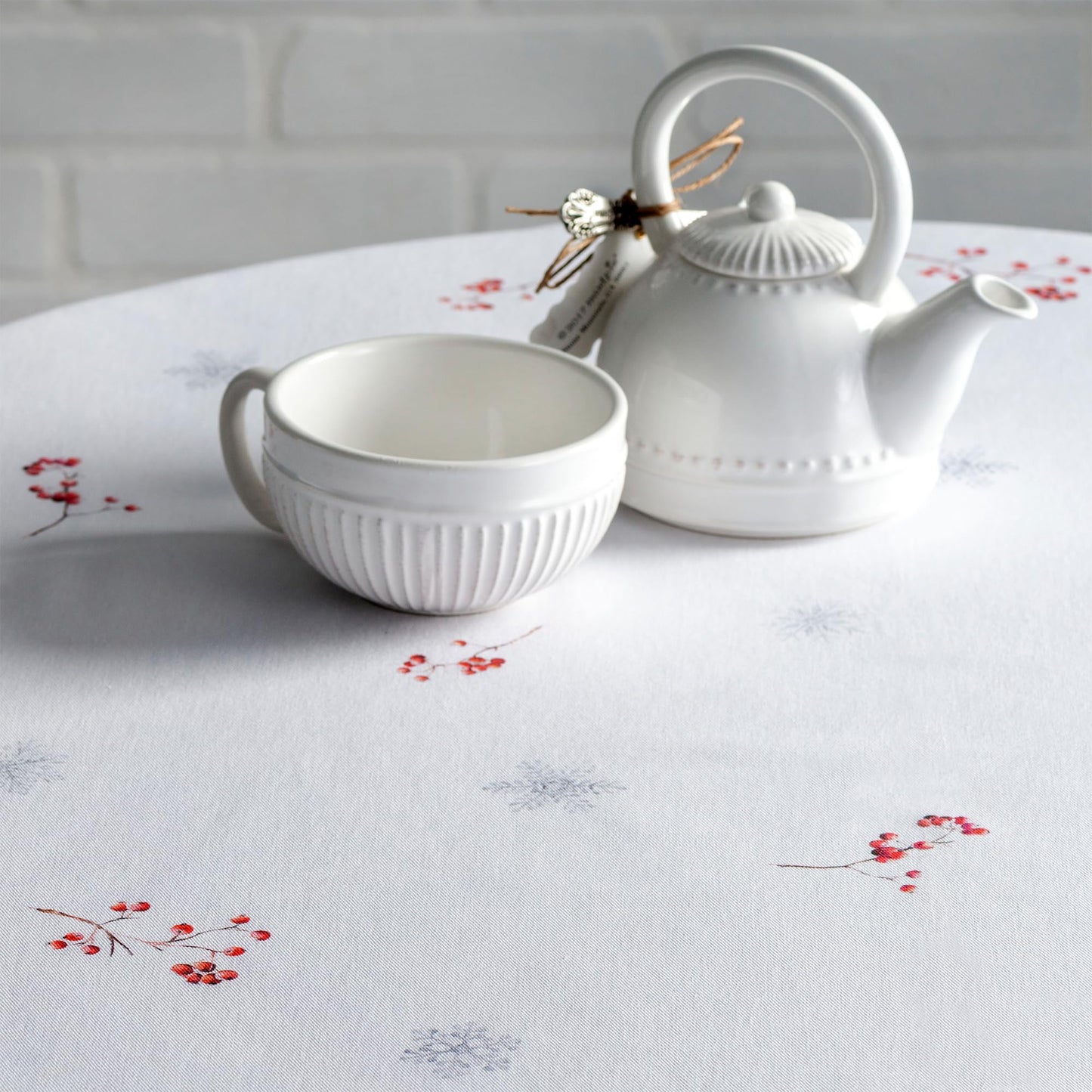 Maison d' Hermine Table Cloth Round Table 100% Cotton 63 Inches Fall Tablecloth Reusable Everyday Use for Thanksgiving Christmas Decorations Dining Farmhouse Party (Fairy Tale Forest)