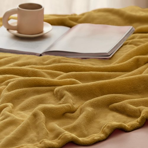 Bedsure GentleSoft Fleece Blanket - Lightweight Plush Cozy Twin Size Yellow 60x80 Inches for Bed & Travel