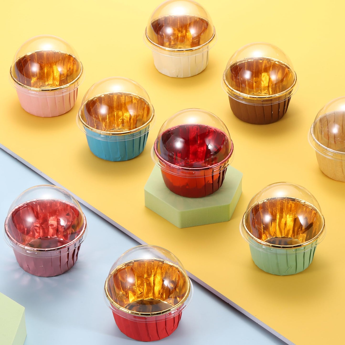 uxcell 50 Pcs Double-sided Aluminum Foil Cupcake Liners with Lids, Greaseproof Muffins Baking Cupcakes for Wedding Birthday Party Decoration, Red (Round)