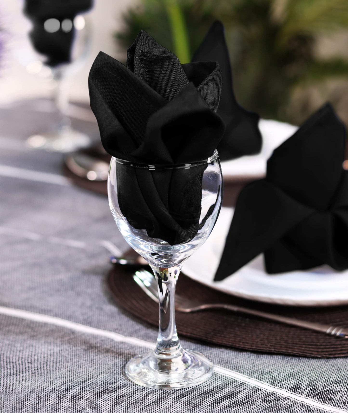 Utopia Home Black Cloth Napkins (12 Pack, 18x18 Inches), Ideal Dinner Napkins for Party, Wedding and Lunch/Dinner