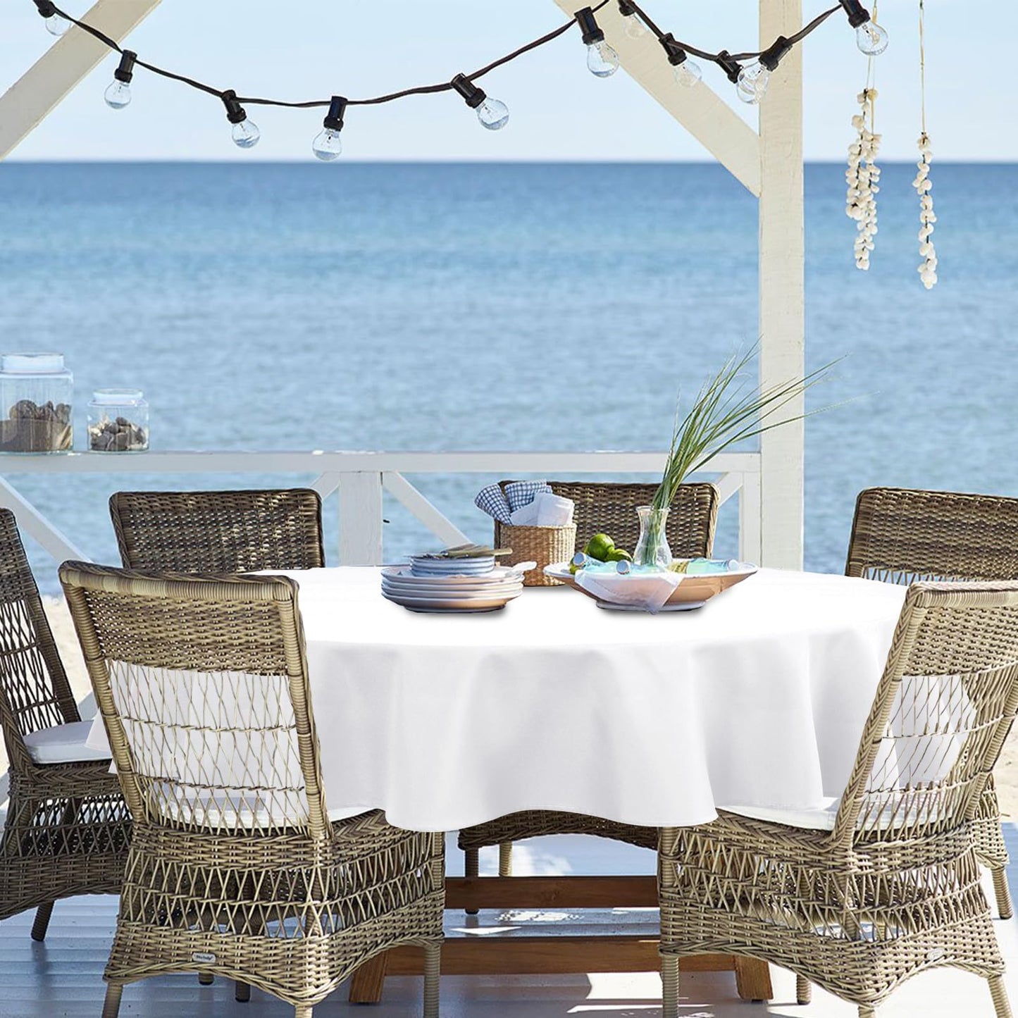 XWZO White Round Tablecloth 60 Inch Polyester Folding Table Cloth, Small Round Table Cover Waterproof Wipe Clean Spillproof for Kitchen Dining Wedding Outdoor Picnic Buffet Party